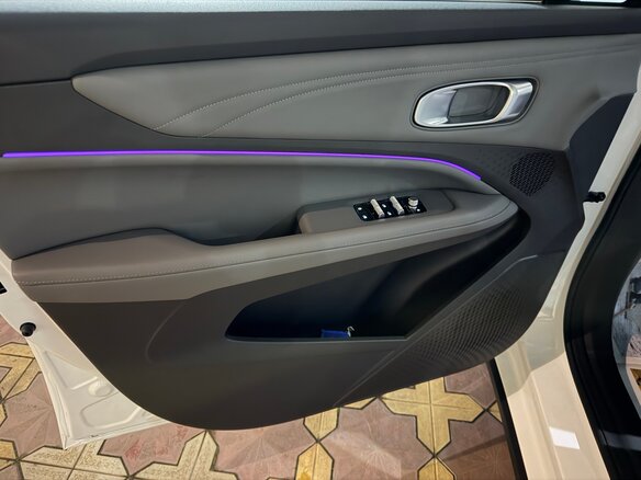 2026 Geely Boyue REV 50 kWh, белый, 2240000 рублей - вид 25