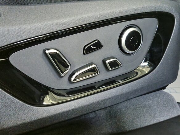 2025 Changan CS75 Plus IV, серый, 4339900 рублей - вид 9