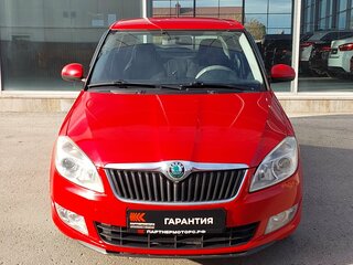 2011 Skoda Fabia II Рестайлинг, красный, 599000 рублей, вид 3