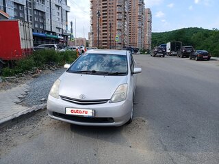 2011 Toyota Prius JDM II Рестайлинг (XW20), серебристый, 750000 рублей, вид 2