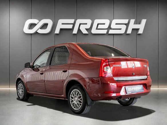 2011 Renault Logan I Рестайлинг, красный, 580000 рублей - вид 1