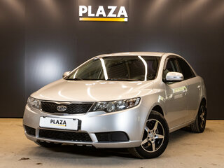 2012 Kia Cerato 6-speed II, серебристый, 1000000 рублей, вид 1