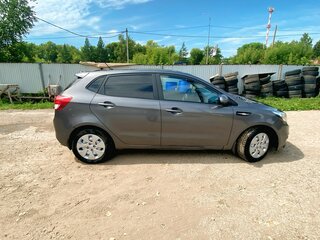2016 Kia Rio III Рестайлинг, серый, 900000 рублей, вид 5