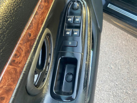2001 Peugeot 406 I Рестайлинг, чёрный, 200000 рублей - вид 9