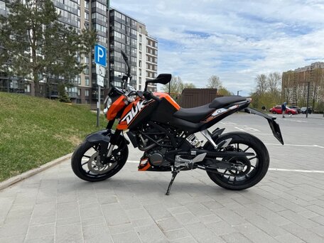 2013 KTM 200 Duke, оранжевый, 270000 рублей, вид 3