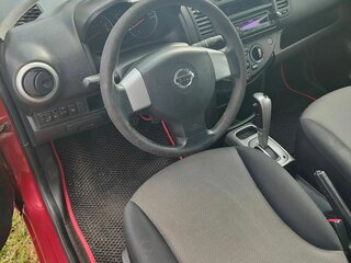 2010 Nissan Note I Рестайлинг, красный, 730000 рублей, вид 5