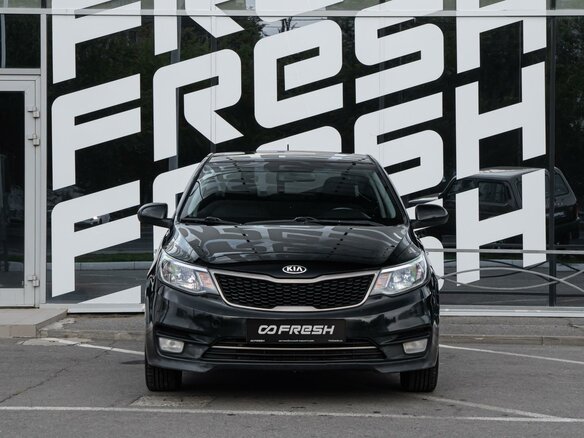 2016 Kia Rio III Рестайлинг, чёрный, 1085000 рублей - вид 2