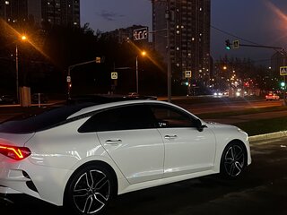 2020 Kia K5 III, белый, 2500000 рублей, вид 4