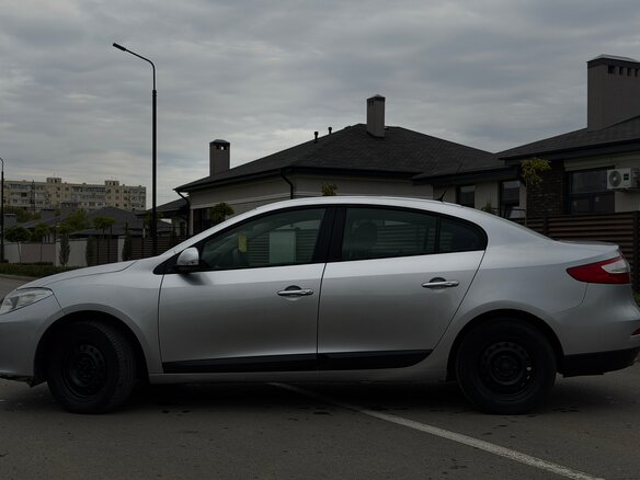2010 Renault Fluence I, серый - вид 6