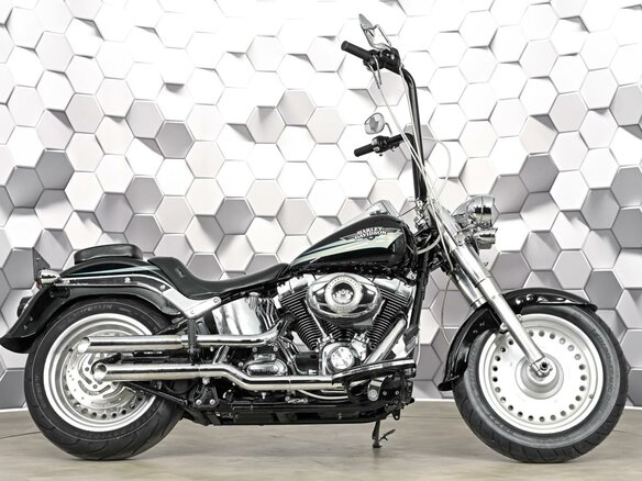 2008 Harley-Davidson Fat Boy, чёрный, 899000 рублей - вид 2