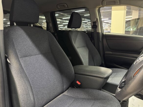 2018 Toyota Sienta II, чёрный, 1390000 рублей - вид 20