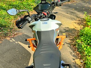 2023 KTM 390 Adventure, белый, 560000 рублей, вид 4