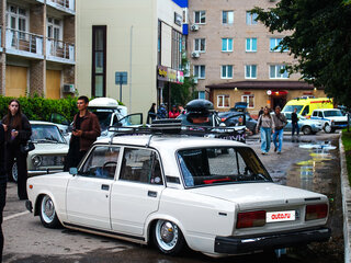 1996 Lada (ВАЗ) 2107, бежевый, 265000 рублей, вид 2
