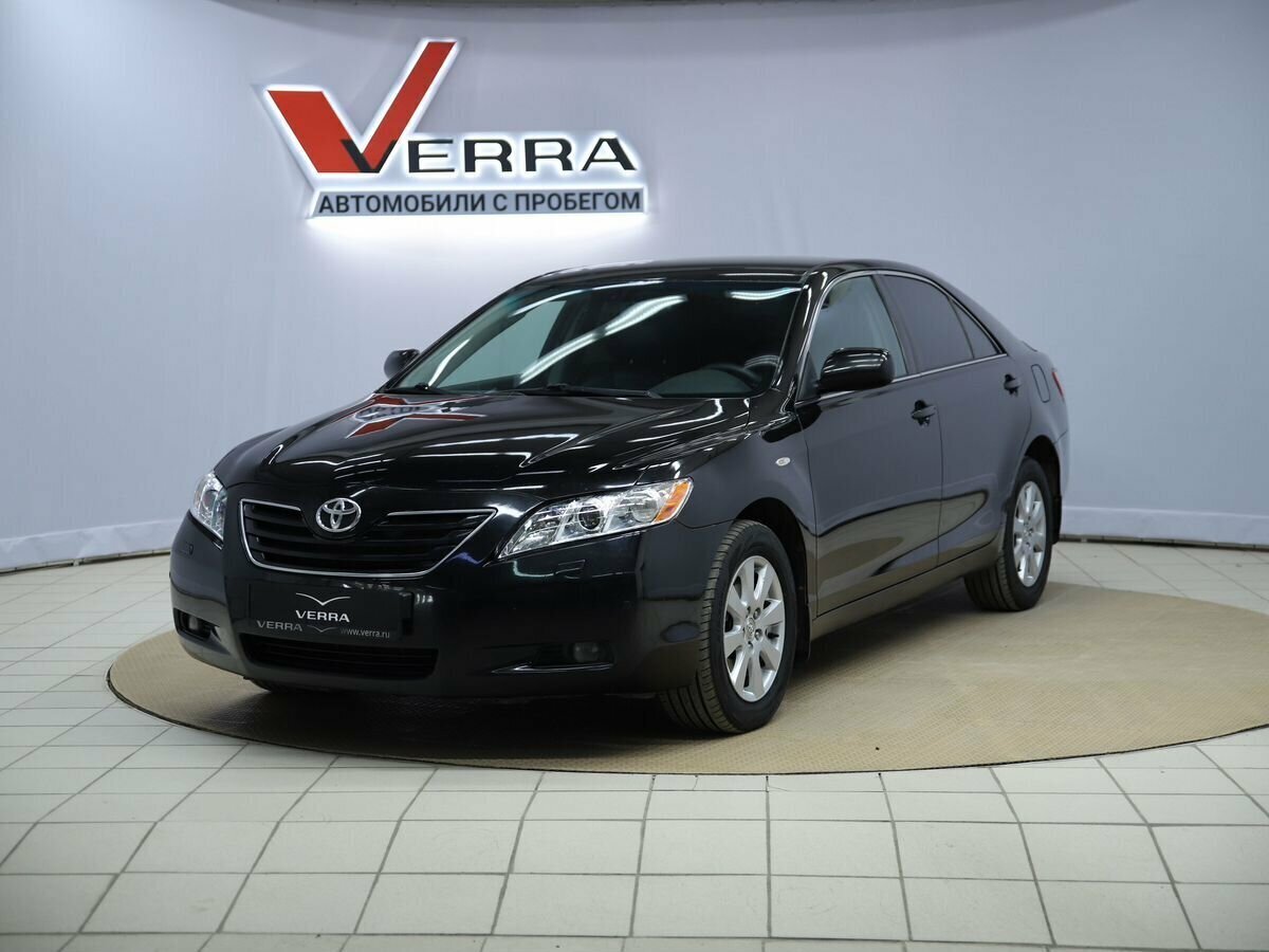 Открыть фотографии: Toyota Camry VI (XV40)