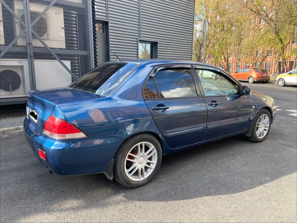 2005 Mitsubishi Lancer IX, синий, 300000 рублей - вид 5