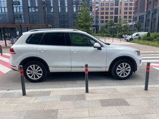 2015 Volkswagen Touareg II Рестайлинг, белый, 2950000 рублей, вид 2