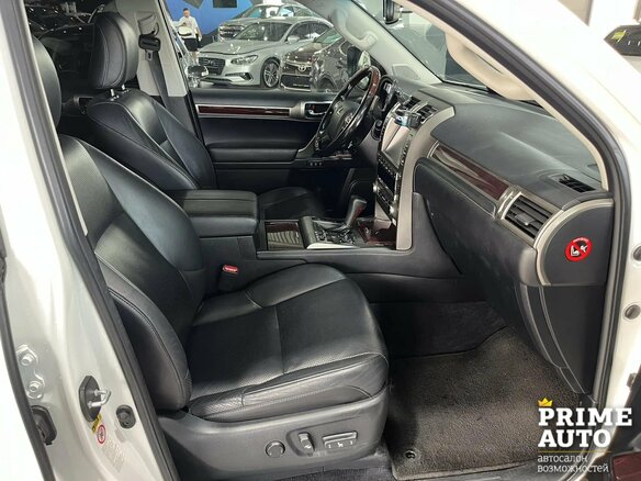 2017 Lexus GX 460 II Рестайлинг, белый, 5529000 рублей - вид 23