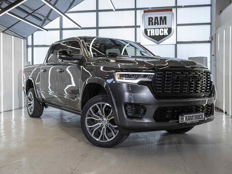 2026 Ram 1500 Crew Cab V Рестайлинг, серый, 10984701 рублей, вид 1