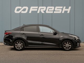 2021 Kia Rio IV Рестайлинг, чёрный, 1565000 рублей, вид 5
