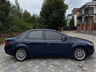 2011 Ford Focus II Рестайлинг, синий, 550000 рублей, вид 4