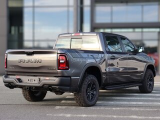 2026 Ram 1500 Crew Cab V Рестайлинг, серый, 10990000 рублей, вид 2