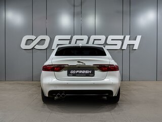 2016 Jaguar XF II, белый, 1749000 рублей, вид 4