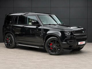 2021 Land Rover Defender 110 II, чёрный, 7450000 рублей, вид 3