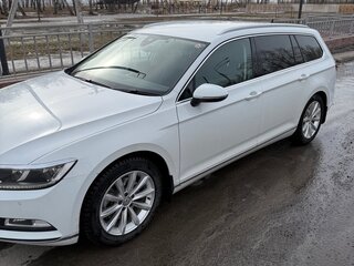 2016 Volkswagen Passat B8, белый, 1780000 рублей, вид 4