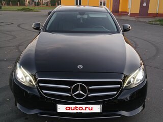 2020 Mercedes-Benz E-Класс 200 d V (W213, S213, C238), чёрный, 2150000 рублей, вид 3