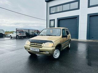 2004 Chevrolet Niva I, золотистый, 299999 рублей, вид 1