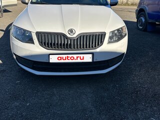 2014 Skoda Octavia III (A7), белый, 1370000 рублей, вид 2