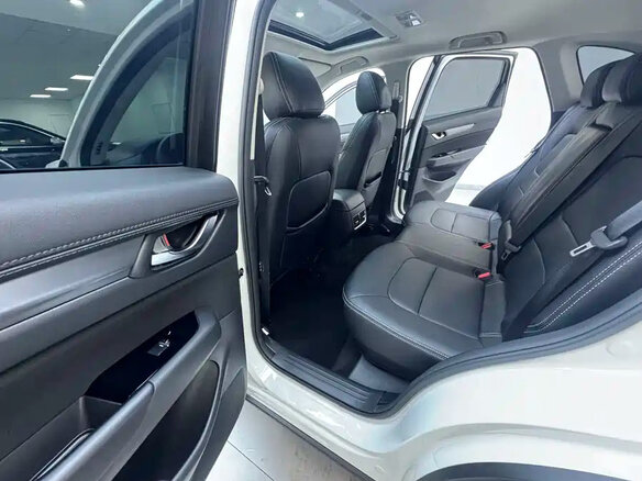 2023 Mazda CX-5 II Рестайлинг, белый, 1950035 рублей - вид 22