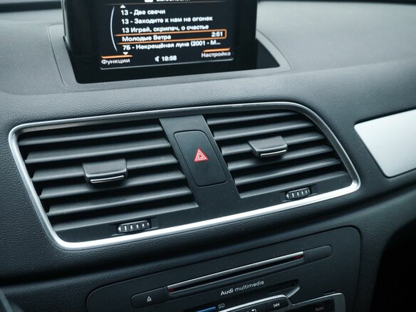 2015 Audi Q3 I (8U) Рестайлинг, белый, 1379000 рублей - вид 15