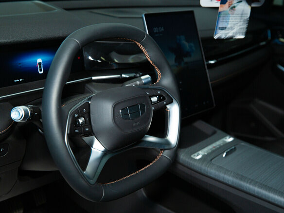 2026 Geely Preface I, белый - вид 11