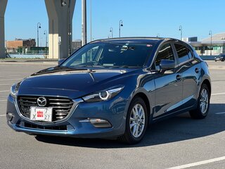 2017 Mazda Axela III Рестайлинг, синий, 1450000 рублей, вид 3