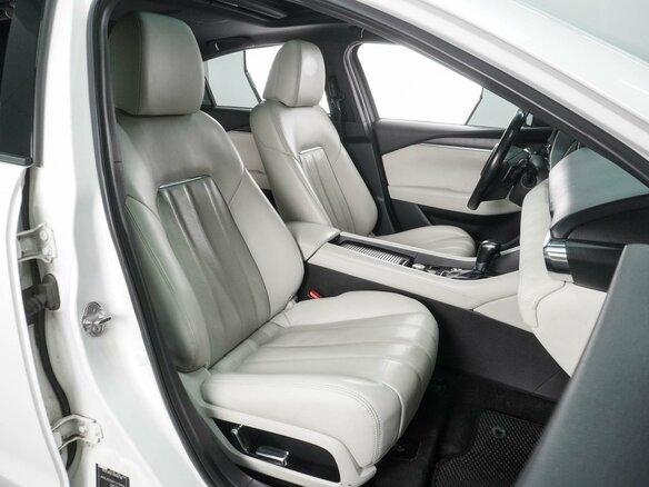 2018 Mazda 6 III (GJ) Рестайлинг 2, белый, 2129000 рублей - вид 7