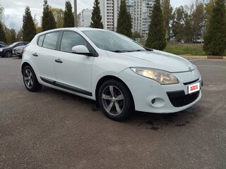 2009 Renault Megane III, белый, 520000 рублей, вид 3