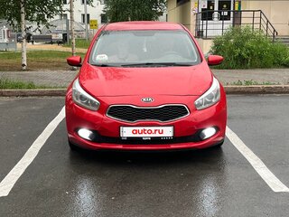 2014 Kia Ceed II, красный, 825000 рублей, вид 1
