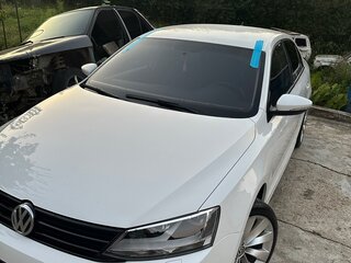 2015 Volkswagen Jetta VI Рестайлинг, белый, 845000 рублей, вид 2