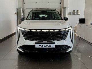 2026 Geely Atlas II, белый, 3909990 рублей, вид 3