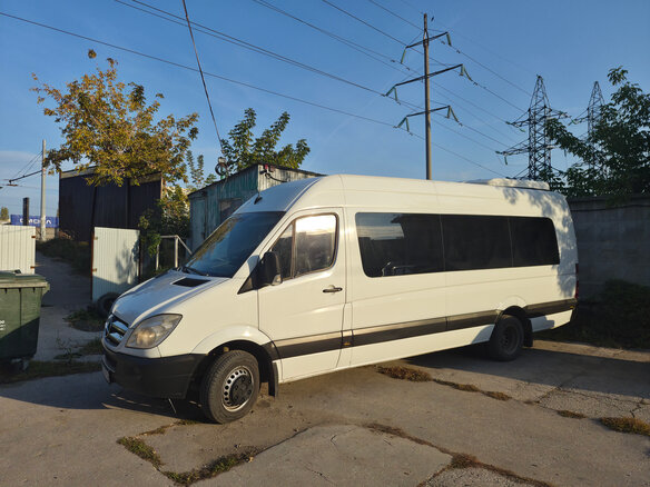 2013 Mercedes-Benz Sprinter, белый, 3100000 рублей - вид 3