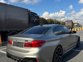 2018 BMW M5 Competition VI (F90), серебристый, 8300000 рублей, вид 2