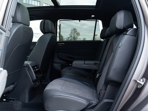 2026 Volkswagen Teramont Pro II (China Market), коричневый, 6250000 рублей - вид 9