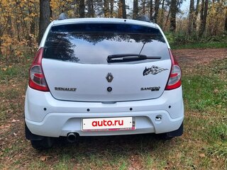 2011 Renault Sandero I, белый, 400000 рублей, вид 3