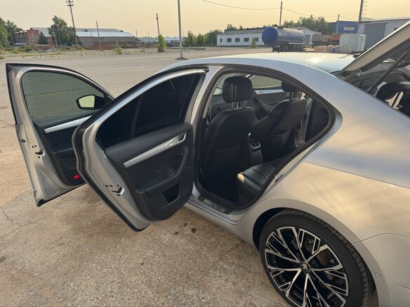2013 Skoda Octavia III (A7), серебристый, 1290000 рублей - вид 18