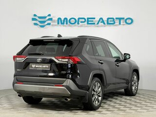 2020 Toyota RAV4 V (XA50), чёрный, 2590000 рублей, вид 5
