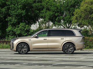2026 Li Auto (Lixiang) L9 II, золотистый, 10990000 рублей, вид 2