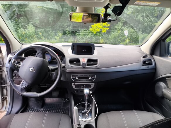 2014 Renault Megane III Рестайлинг 2, серый, 850000 рублей - вид 5