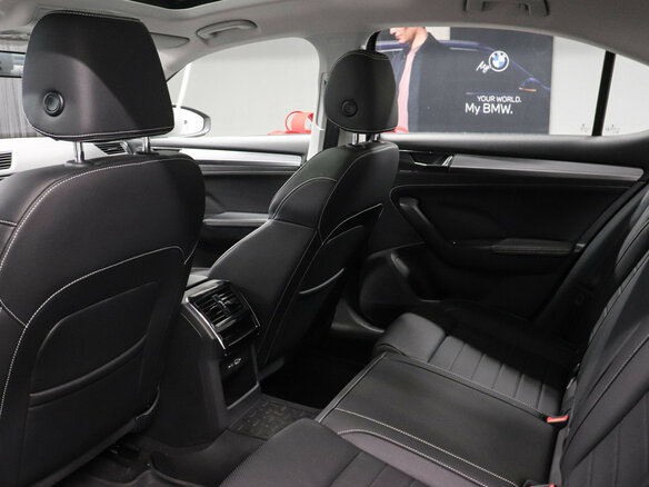 2025 Skoda Superb III Рестайлинг, чёрный, 3200000 рублей - вид 9