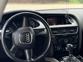 2010 Audi A4 IV (B8), белый, 1050000 рублей, вид 5